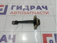Ограничитель двери правый Kia Sorento (BL) 793903E001