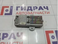 Блок предохранителей Kia Sorento (BL) 911713E920
