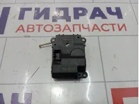 Моторчик заслонки отопителя Kia Sorento (BL) H400730590