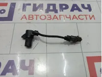 Датчик положения коленвала Kia Sorento (BL) 391804A101