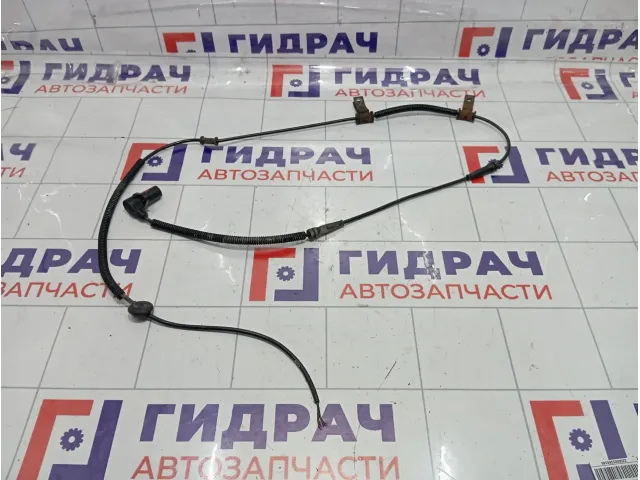 Датчик ABS задний правый Kia Sorento (BL) 956813E111