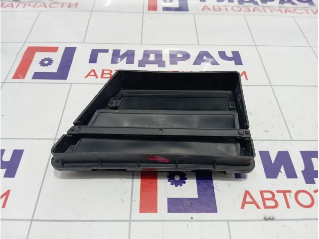 Решетка вентиляционная Kia Sorento (BL) 9752026000