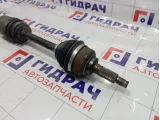 Полуось передняя правая Kia Sorento (BL) 495003E110
