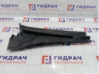 Решетка стеклоочистителя правая Kia Sorento (BL) 861603E000
