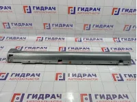 Накладка на порог передняя левая Kia Sorento (BL) 877703E000V9