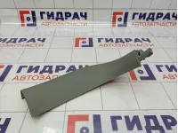 Обшивка двери багажника правая Kia Sorento (XM) 817402P500H9