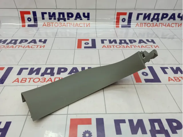 Обшивка двери багажника правая Kia Sorento (XM) 817402P500H9