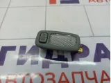 Плафон салонный правый Kia Sorento (XM) 92892-3S000