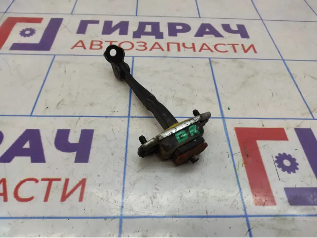 Ограничитель двери задней правой Kia Soul 2 (PS) 79490-B2000.