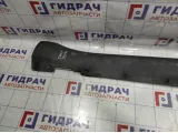 Накладка на порог правая Kia Soul 2 (PS) 87754-B2000. Пятна битума.