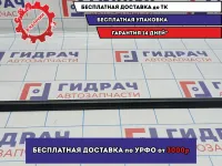 Накладка стекла переднего правого Kia Soul 2 (PS) 82220-B2000. Наружняя.