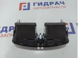 Дефлектор воздушный центральный Kia Soul 2 (PS) 97410B2000EQ.
