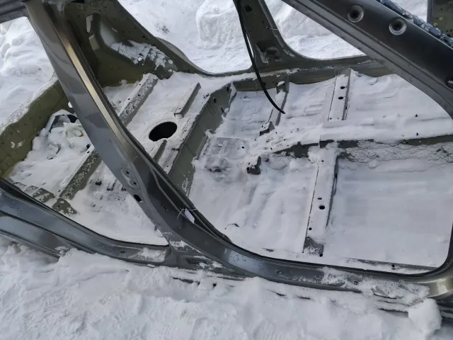 Порог со стойкой правый Kia Soul