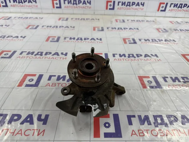 Кулак поворотный передний левый Kia Soul 517152K500
