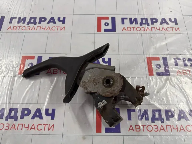 Рычаг, педаль стояночного тормоза Kia Soul 597102K060WK