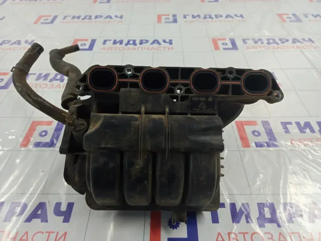 Коллектор впускной Kia Soul 283102B800