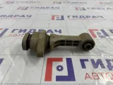 Опора двигателя задняя Kia Soul 219502K500