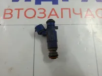 Форсунка инжекторная Kia Soul 353102B000