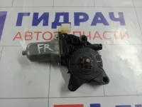 Моторчик стеклоподъемника переднего правого Kia Soul 824601M000