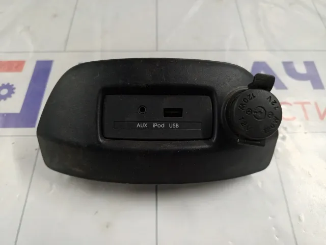 Разъем USB AUX Kia Soul 961202K000