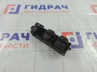Блок управления стеклоподъемниками Kia Soul 935702K010