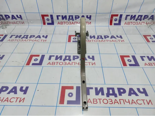 Петля крышки багажника левая Kia Spectra (SD) 0K2A1-52720