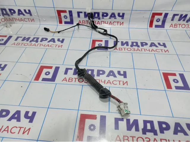 Проводка двери задней левой Kia Spectra (SD) 0K2N2-67210