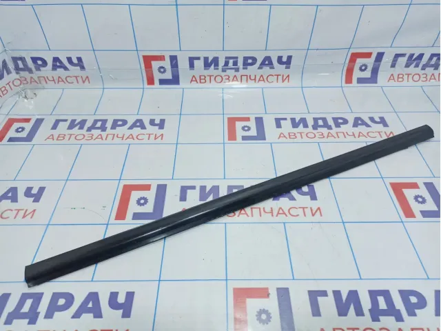 Накладка стекла заднего левого наружная Kia Spectra (SD) 0K2A173810A