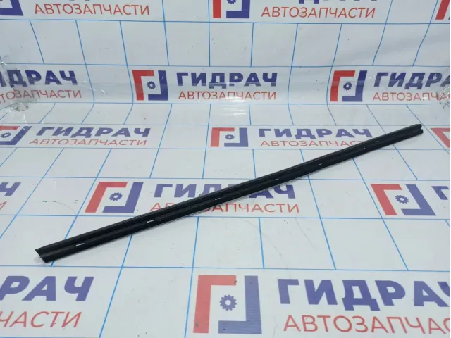 Уплотнитель стекла двери переднего правого внутренний Kia Spectra (SD) 0K2A1-58821