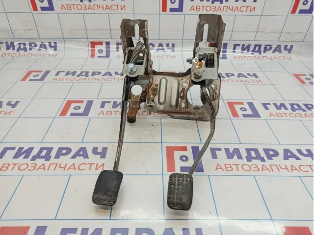 Блок педалей Kia Spectra (SD) 0K2AA43070F