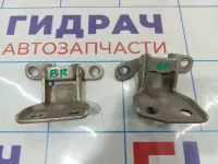 Петли двери задней правой Kia Spectra (SD)