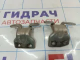 Петли двери задней правой Kia Spectra (SD)