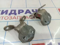 Петли двери передней правой Kia Spectra (SD)