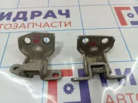 Петли двери задней левой Kia Spectra (SD)