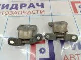 Петли двери задней левой Kia Spectra (SD)