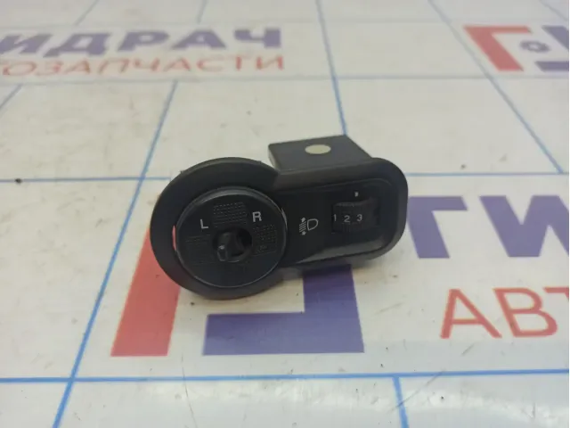 Переключатель регулировки зеркала Kia Spectra (SD) 0K2N4-66600