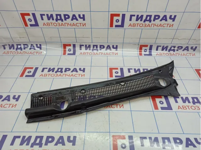 Решетка стеклоочестителя левая часть Kia Spectra (SD) 0K2A150786B