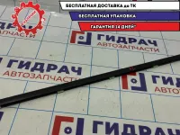 Накладка стекла переднего левого Kia Spectra 0K2A1-59810.