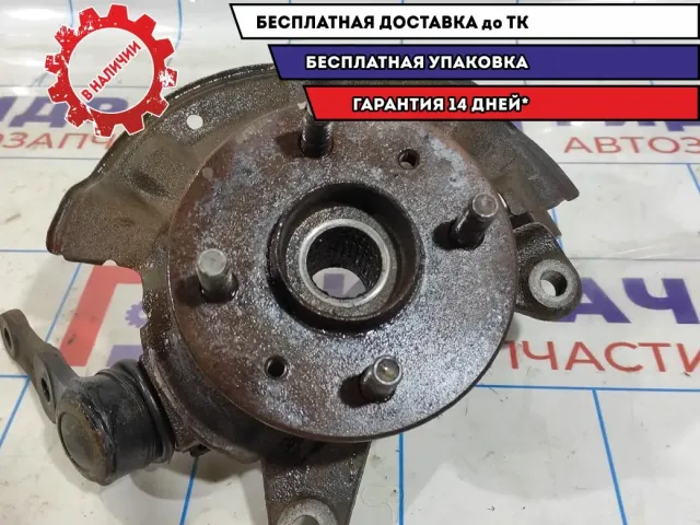 Кулак поворотный передний правый Kia Spectra 0K2C033021B. В сборе.