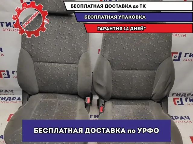 Комплект сидений Kia Spectra .