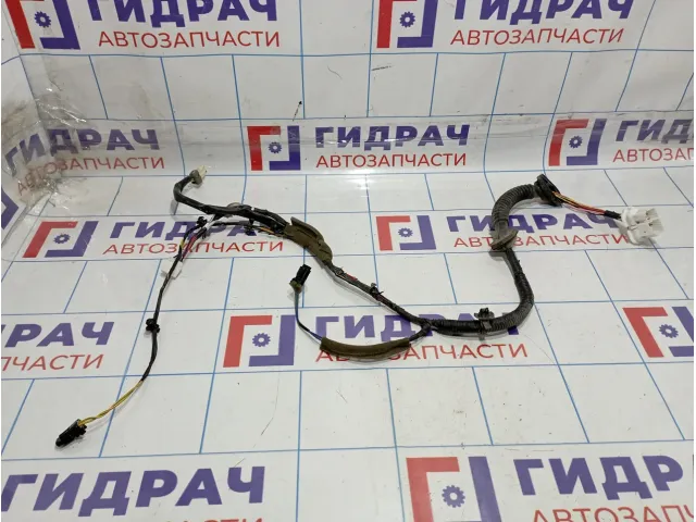 Проводка двери передней правой Kia Spectra (SD) 0K2N2-67200