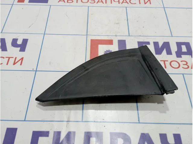 Накладка двери задней левой Kia Spectra (SD) 0K2A1506H0D