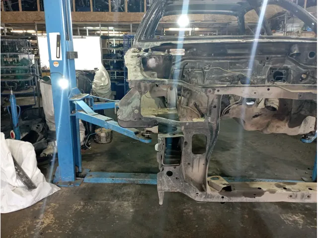 Лонжерон передний правый Kia Spectra (SD)