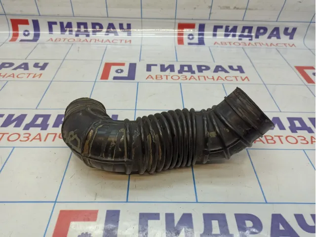 Патрубок воздушного фильтра Kia Spectra (SD) 0K2NC-13220