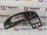 Накладка декоративая на торпедо центральная Kia Spectra (SD) 0K2N15542002