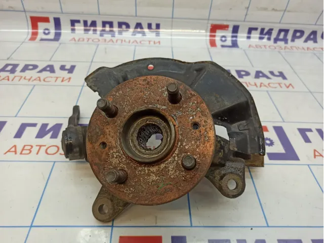 Кулак поворотный передний правый Kia Spectra (SD) 0K2C033021B