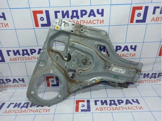 Стеклоподъемник электрический задний правый Kia Sportage (KM) 83404-1F010