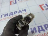 Повторитель на крыло белый Kia Sportage (KM) 92303-25500