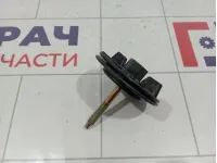 Болт крепления запасного колеса Kia Sportage (KM) 62850-2E001