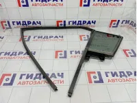 Стекло двери задней левой (форточка) Kia Sportage (SL) 834173U010A